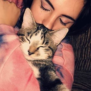 Meet your Posher, Lexi